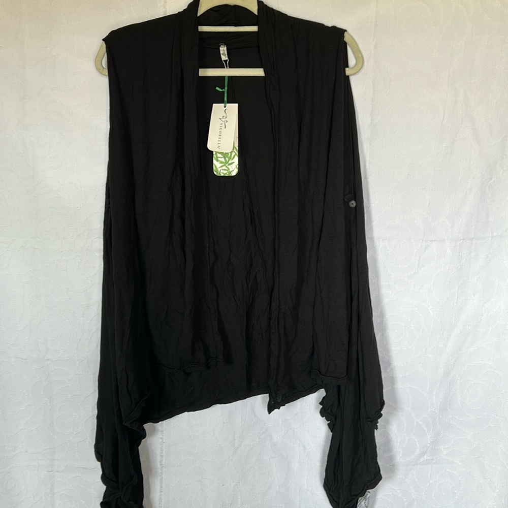 NWT  VIGORELLA black bamboo versatile draped vest with side buttons. Size M/L.